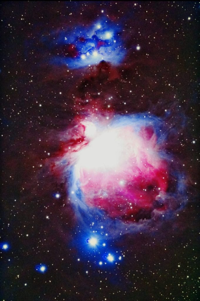 この天体写真は‎2017年10月27日に撮影したオリオン座にあるオリオン大星雲（M42/メシエ42）と言う散光星雲です。焦点距離は1177mm。